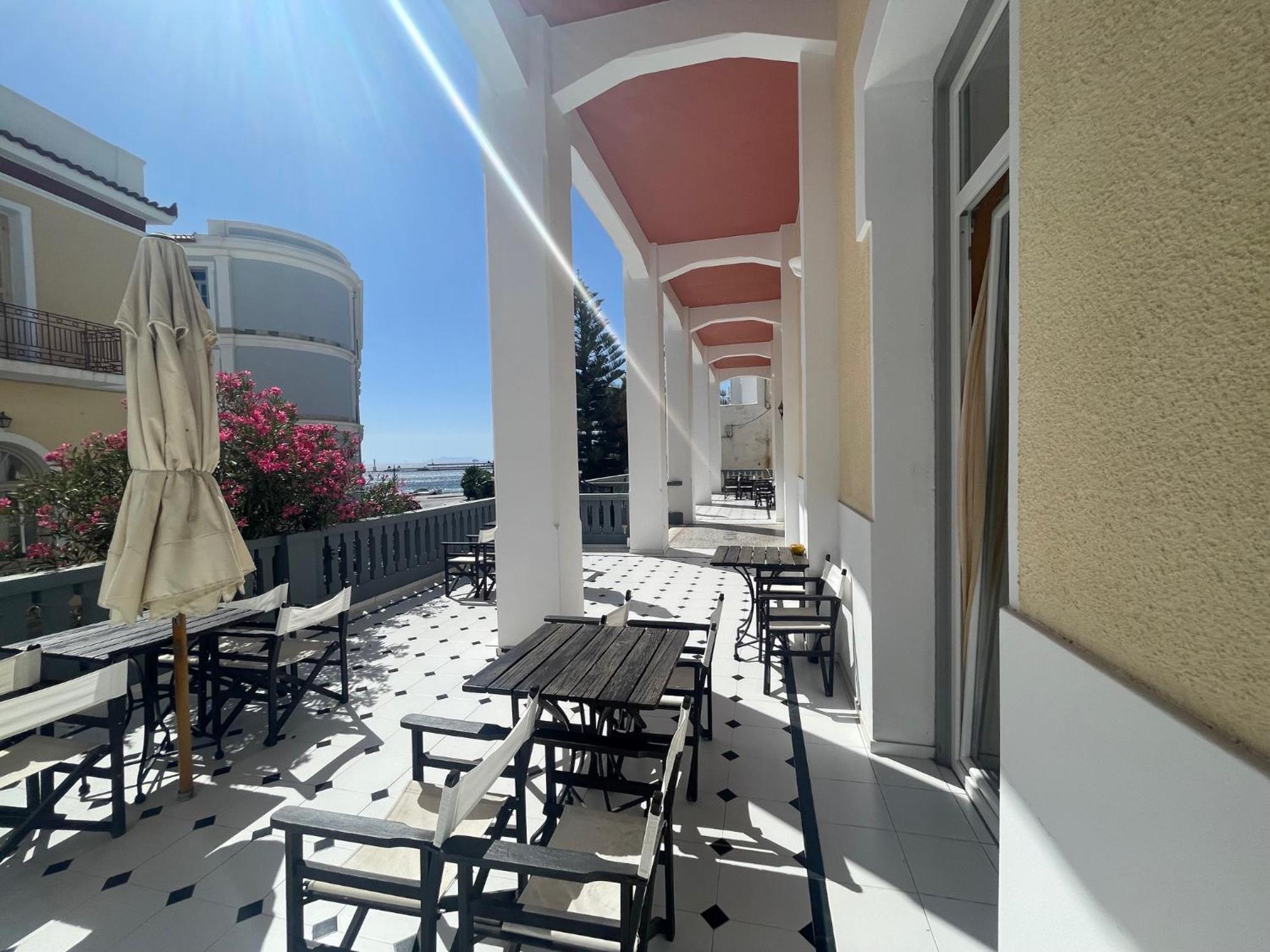 Tinion Urban Hotel Tínos Extérieur photo