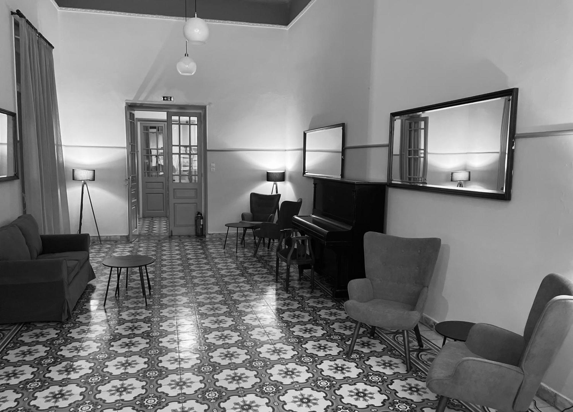 Tinion Urban Hotel Tínos Extérieur photo
